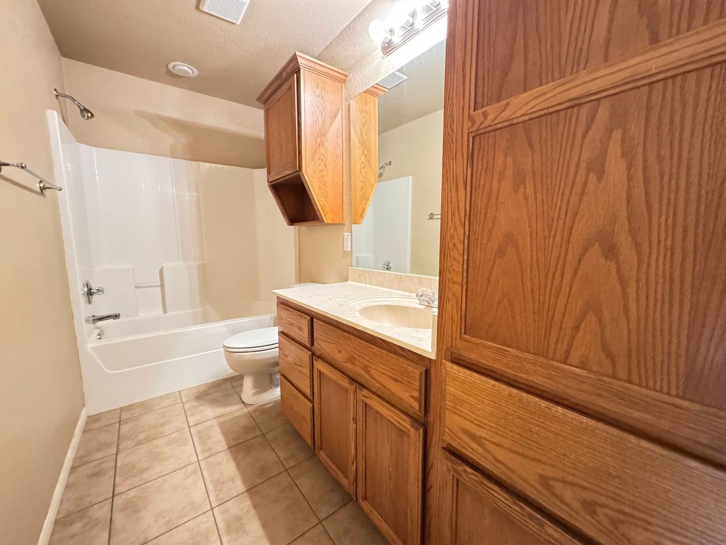 Building Photo - 1110 Powder River Dr