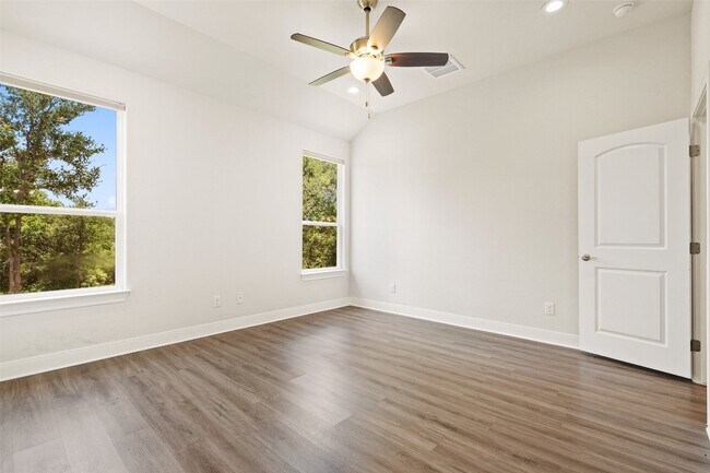 Building Photo - 129 Diamond Head Dr