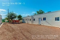 Building Photo - 2443 De Vita Rd SW
