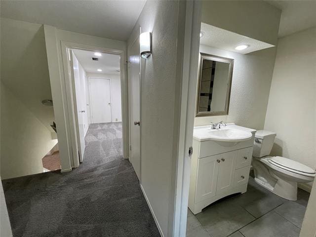 Building Photo - 2612 Avenida Loop
