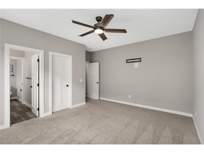 Building Photo - 15590 Duck Trail Ln