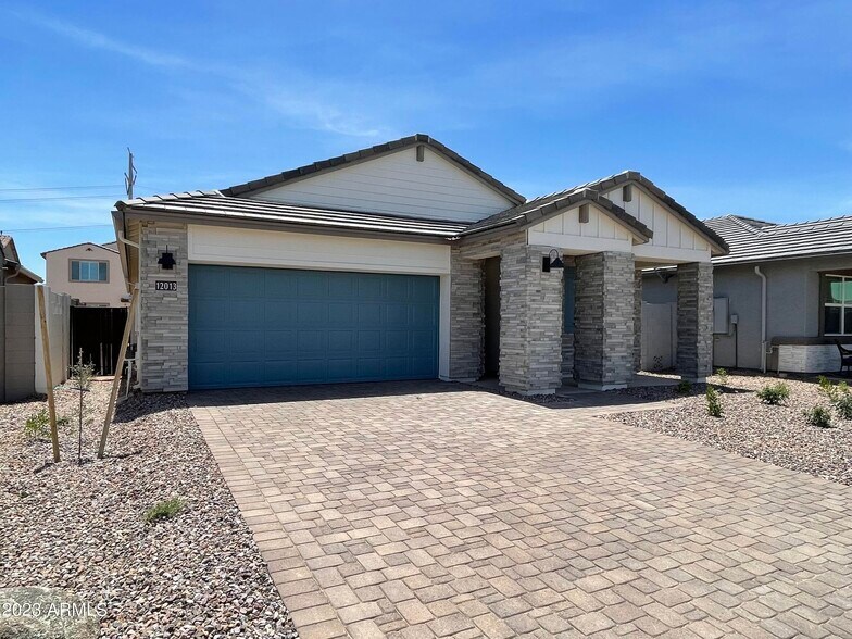 Building Photo - 12013 W Levi Dr