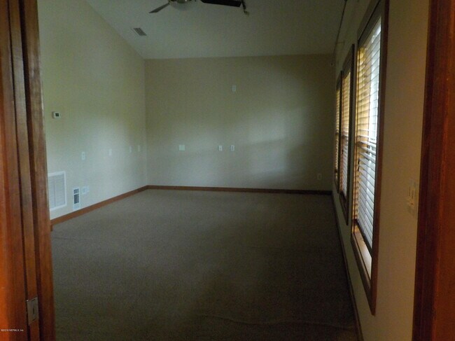 Building Photo - 1125 Fleming Plantation Blvd