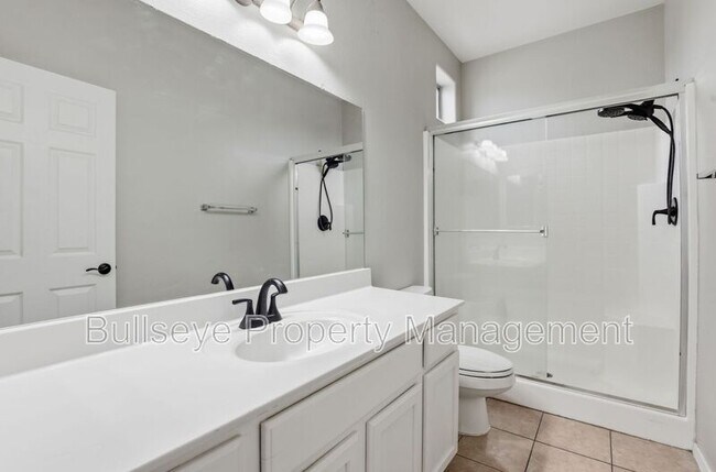 Building Photo - 2047 S Jefferson