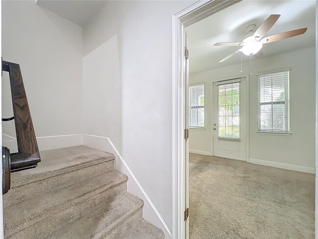 Building Photo - 561 Scotia Pl