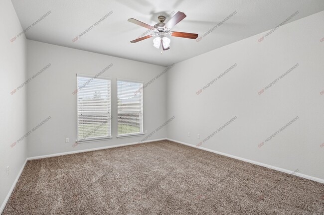 Building Photo - Academy ISD-3 Bedroom/2 Bath