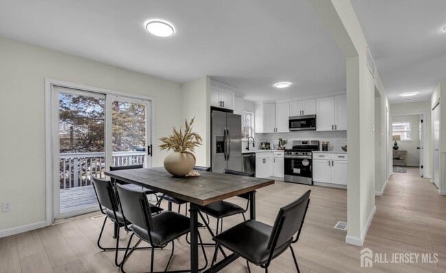 Building Photo - 321 Almonesson Rd