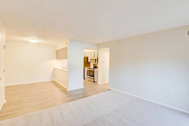 Interior Photo - Riva Ridge Apartments