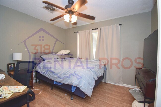 Building Photo - 3 Bed 2 Bath Home in Ruston!