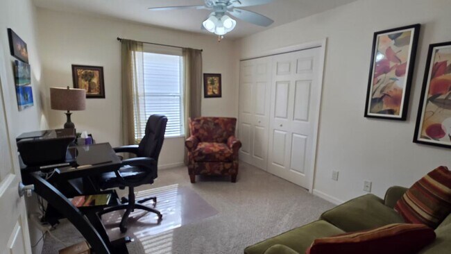 Building Photo - M2290 Nackman (VCSW/M5)