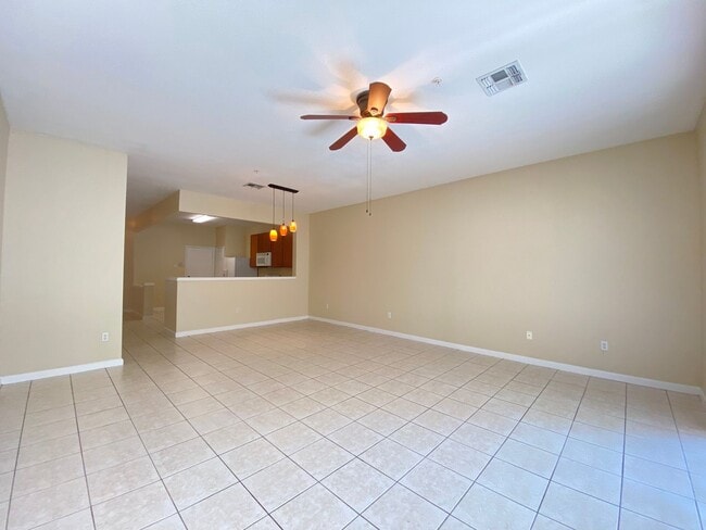 Building Photo - LAKEVIEW TOWNHOME FOR RENT - STONEBRIDGE C...