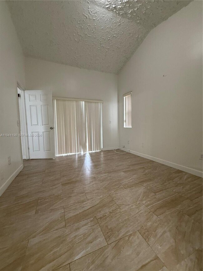 Building Photo - 13628 SW 287th Ln