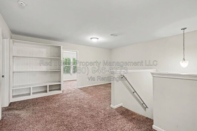 Building Photo - 4613 Tradd Cir