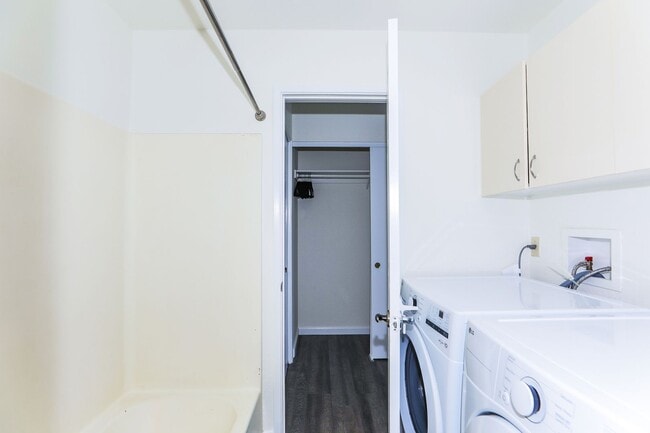 Building Photo - WAIPIO GENTRY: 2-BED, 1-BATH, 1-PARKING NOW AVAILABLE !