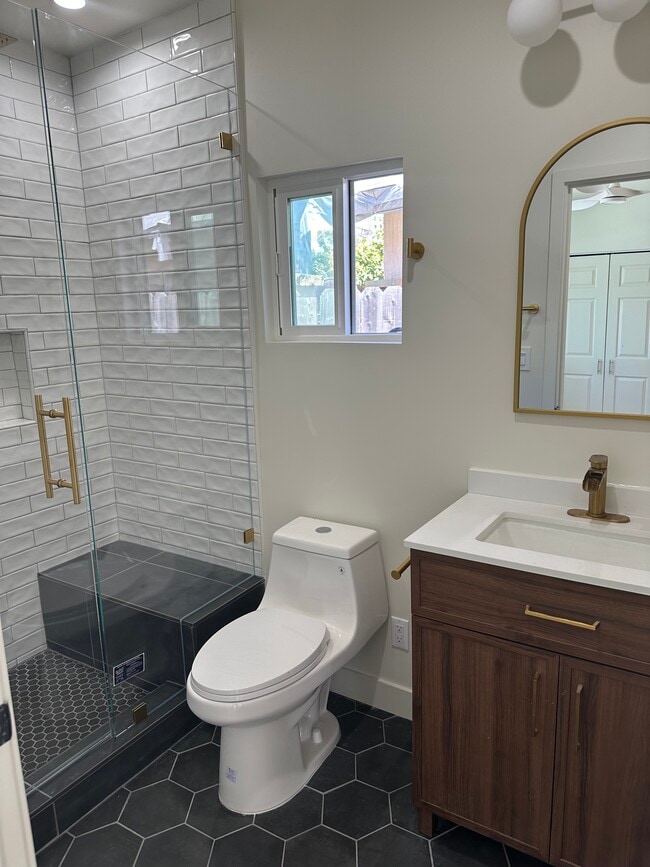 Building Photo - 10206 Erie St