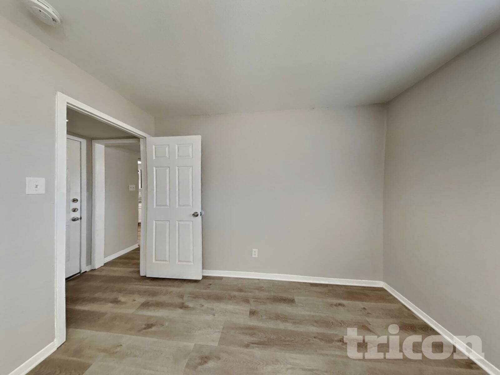 Building Photo - 9007 Gauguin Dr