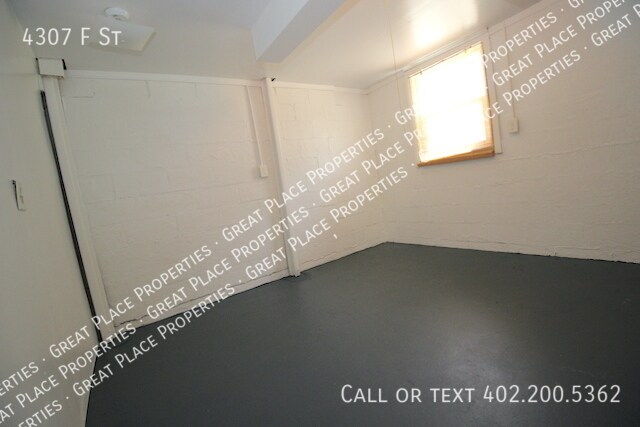 Building Photo - 4307 F St