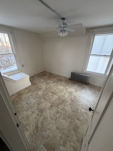 bedroom - 50 Silver St