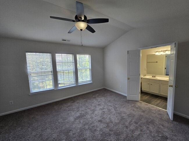 Building Photo - 802 Sutter Gate Ln