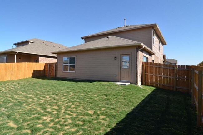 Building Photo - 261 Northern Flicker St