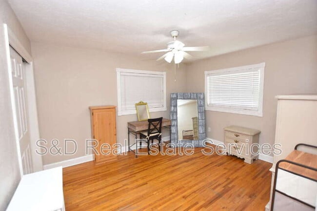 Building Photo - 3133 S Polk Ave