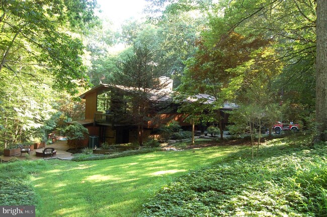 Building Photo - 9728 Swift Creek Ct