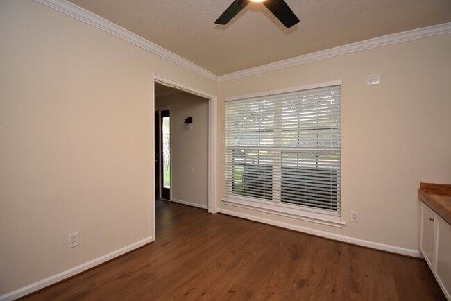 Building Photo - 2503 Southwick St