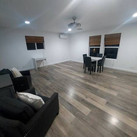 Building Photo - 445 E Francis St