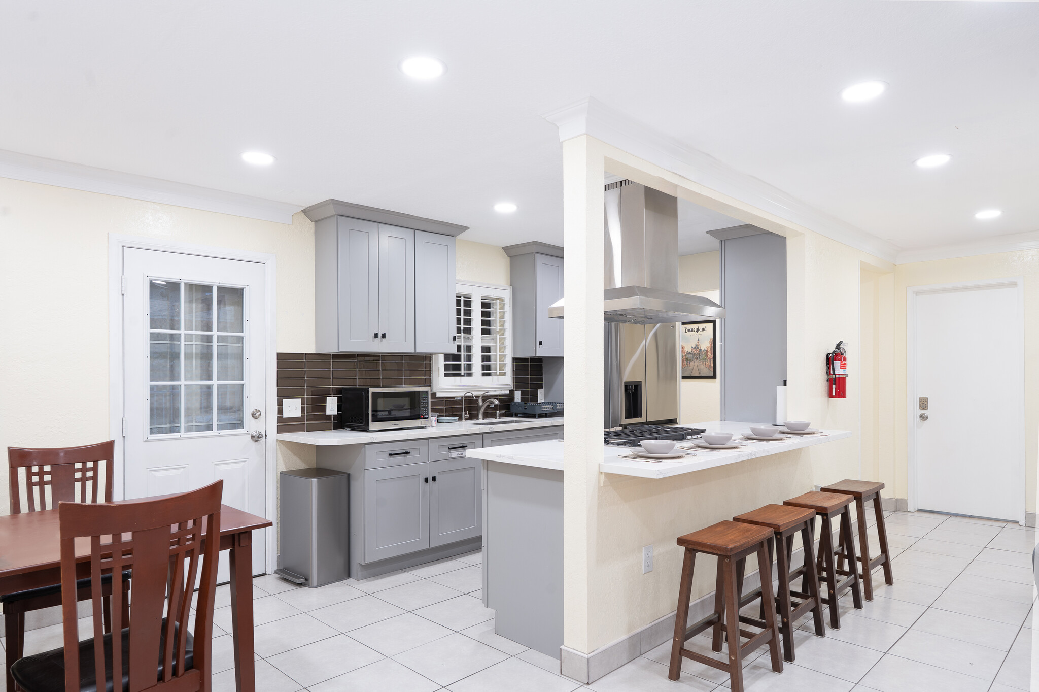 Building Photo - 12212 Buaro St