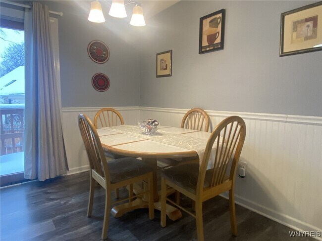 Building Photo - 36 Altair Dr