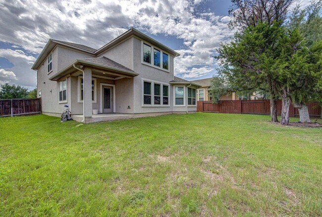Building Photo - 5821 Viejo Dr