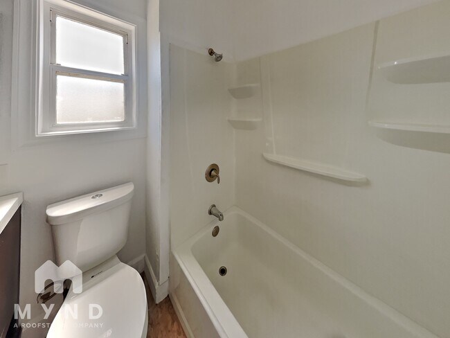 Building Photo - 1064 30th St
