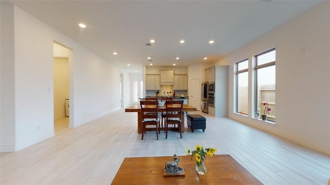 Building Photo - 19034 Paso Fino Pr Ln