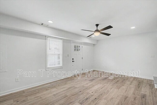 Building Photo - 201 A W 37th St