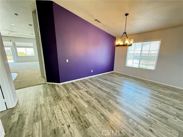 Building Photo - 8932 Glenwood Ave