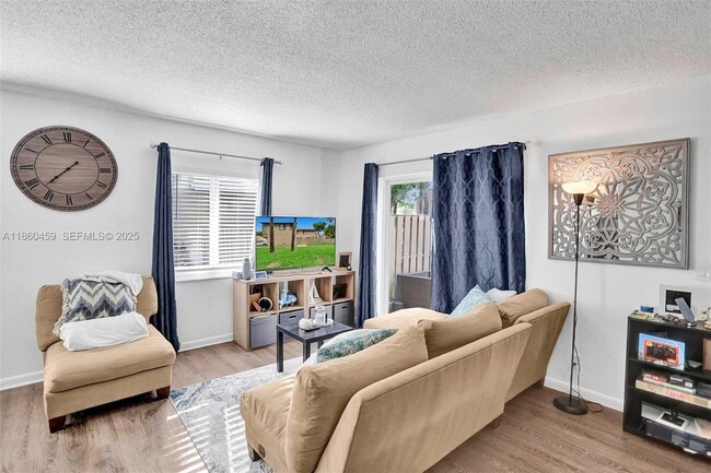 Building Photo - 5613 NW 21st St