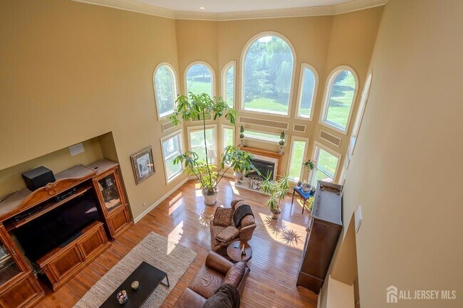 Building Photo - 19 Meadowlark Dr