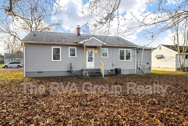 Building Photo - 2407 Bluefield St