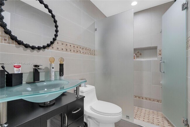 Building Photo - 1777 SW 136th Pl