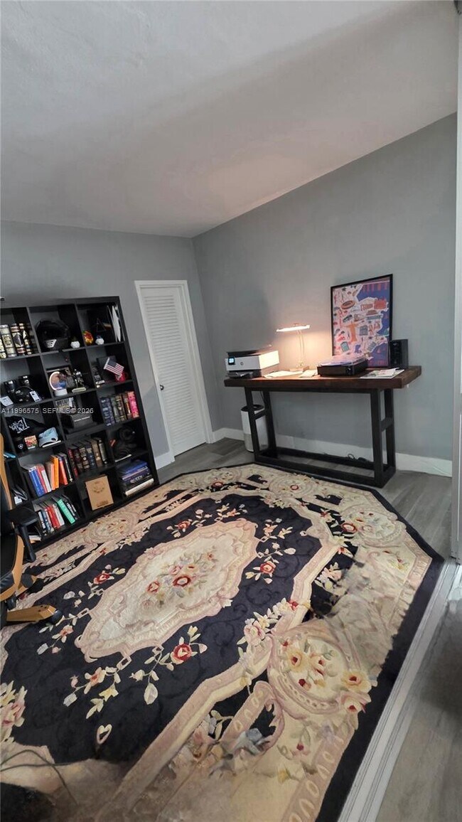 Building Photo - 5825 Collins Ave