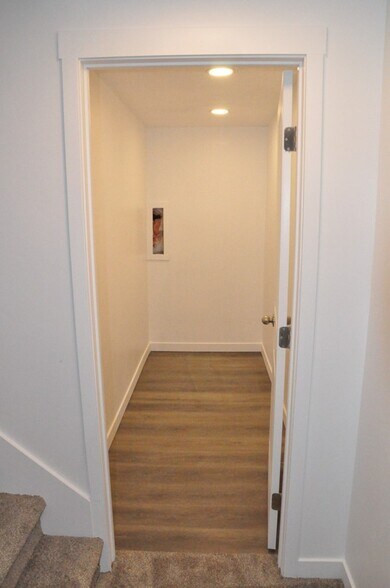 Building Photo - 867 N 3540 W