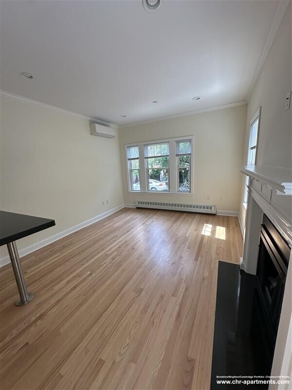 Building Photo - 65 Langdon St