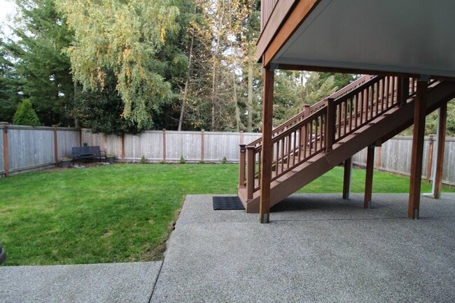 Building Photo - 2529 97th Pl SE