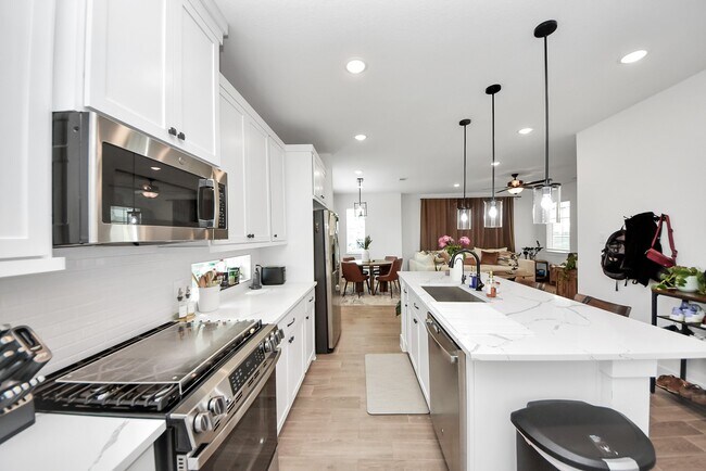 Building Photo - 21202 Fiery Skipper Dr