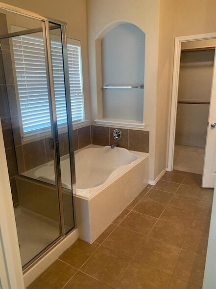 Building Photo - 2209 Scott Creek Dr