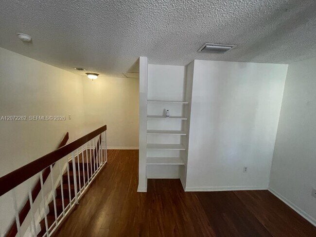 Building Photo - 17515 NW 67th Ct