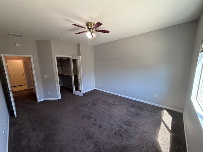 Building Photo - 3 bedroom + office | 2 bathroom | Single family home