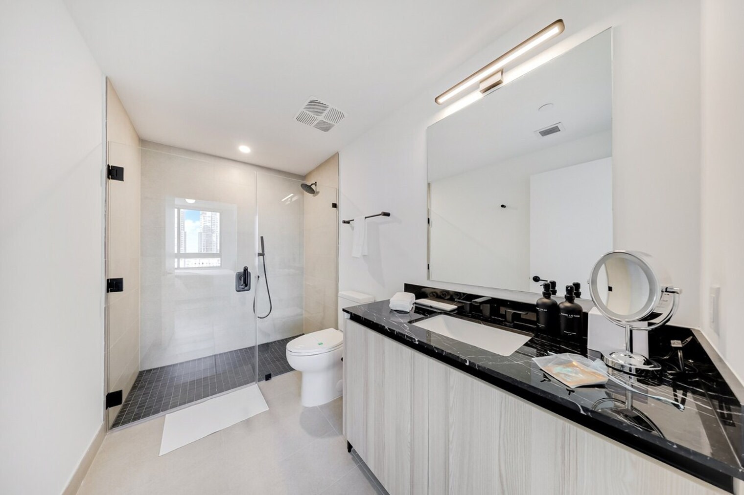 Building Photo - 20 NW 2nd St