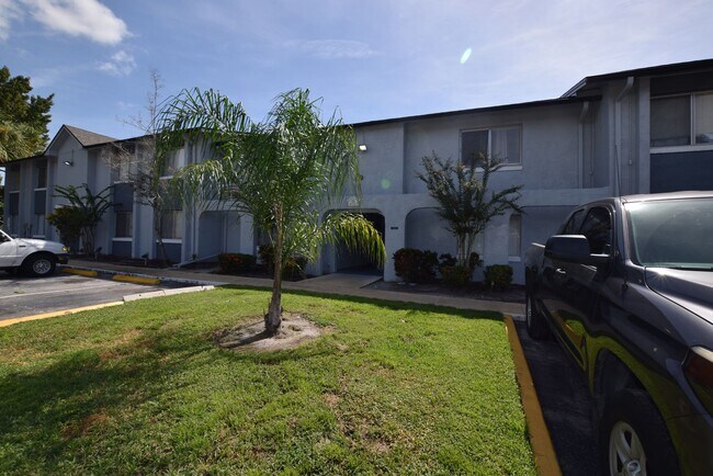 Building Photo - 4703 S Texas Ave