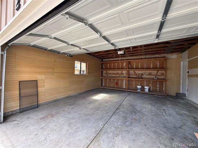 Building Photo - 243 Vance St